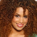 Sharon Doorson als Star Witch Astra