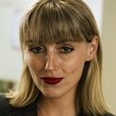Sasha Alex Sloan als Supermodel