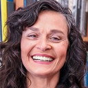 Lala Deheinzelin als Cecília Cantanhede
