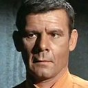 Mike Mahoney als Elevator Operator (uncredited)