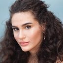 Livian Aragão als Luiza