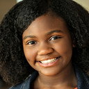 Kylee D. Allen als Young Claressa (Running)