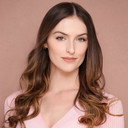 Myah Coral als Penelope