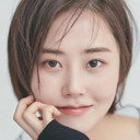 Heo Ga-yoon als Nu-ri