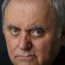 Greg Lewis als Janitor