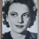 Geneviève Guitry als Françoise (uncredited)