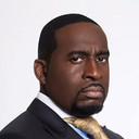 Gregory Hobson als Reporter