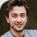 Jake Nordwind als Amazon Guy