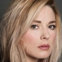 Alexandra Breckenridge als Charity Lynn Keesee