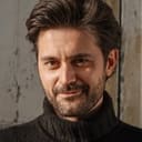 Matteo Quinzi als Fratello Adele