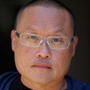 Ron Song als Ken Hyun - Juror #9