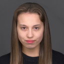 Kaitlyn Dewitt als Margot