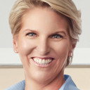 Sophie Beguin als Self - Broker