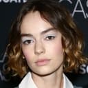 Brigette Lundy-Paine als Maddy