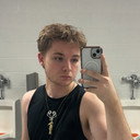 Collins Perry als Ryan Clark
