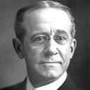 William H. Crane als Commodore Fairfield