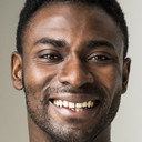 Alexander Prince Osei als Chris