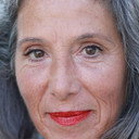 Evelyne Olivieri als Super