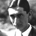 Mário Peixoto als Man sitting at the cemetery