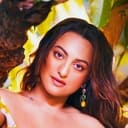 Sonakshi Sinha als Noor Bhai