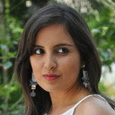 Mridanjli Rawal als Ayesha