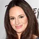 Madeleine Stowe als Cody Zamora