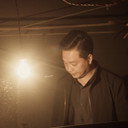 Shihong He als Shadow Puppeteer