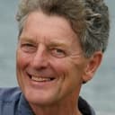 Denis Mercier als Curé du village