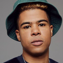 Ilovemakonnen als Self