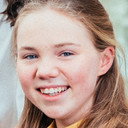 Alycia Metdepenningen als Fleur