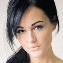 Nichelle Aiden als Deloris