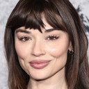 Crystal Reed als Ellen