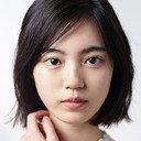 Hanano Nonomura als 神崎 真歩