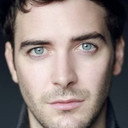 Cian Barry als Felix Meyers