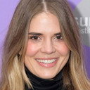 Ashley Shelton als Glynis Williams