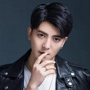 周煜非 als Song Yu Bai