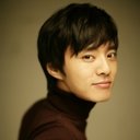 Baek Jae-ho als Korean Teacher