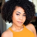 Brittany Mayti als Secretary