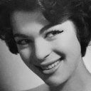 Ζαχαρούλα Μπούρμπουλα als Maria Loues