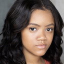 Khali Spraggins als Aaliyah