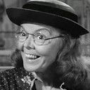 Pattee Chapman als Cynthia (uncredited)