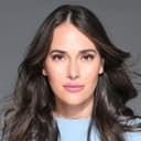 Irene Esser als María Teresa del Toro
