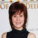 Priyanka Xi als Kirstie MacMorrow