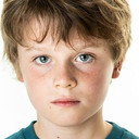 James Lintern als Joan's Boy 2