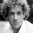 Jamie Trenité als barkeeper