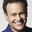 Mitchell Hurwitz als Time-Life Publisher