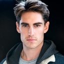Julian Haig als Blake Jarvis