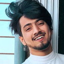 Faisal Shaikh als Self
