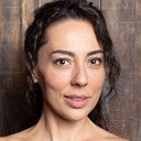 Şirin Kılavuz als Selin