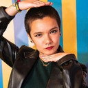 Alicia Vélez als G-Lo (voice)
